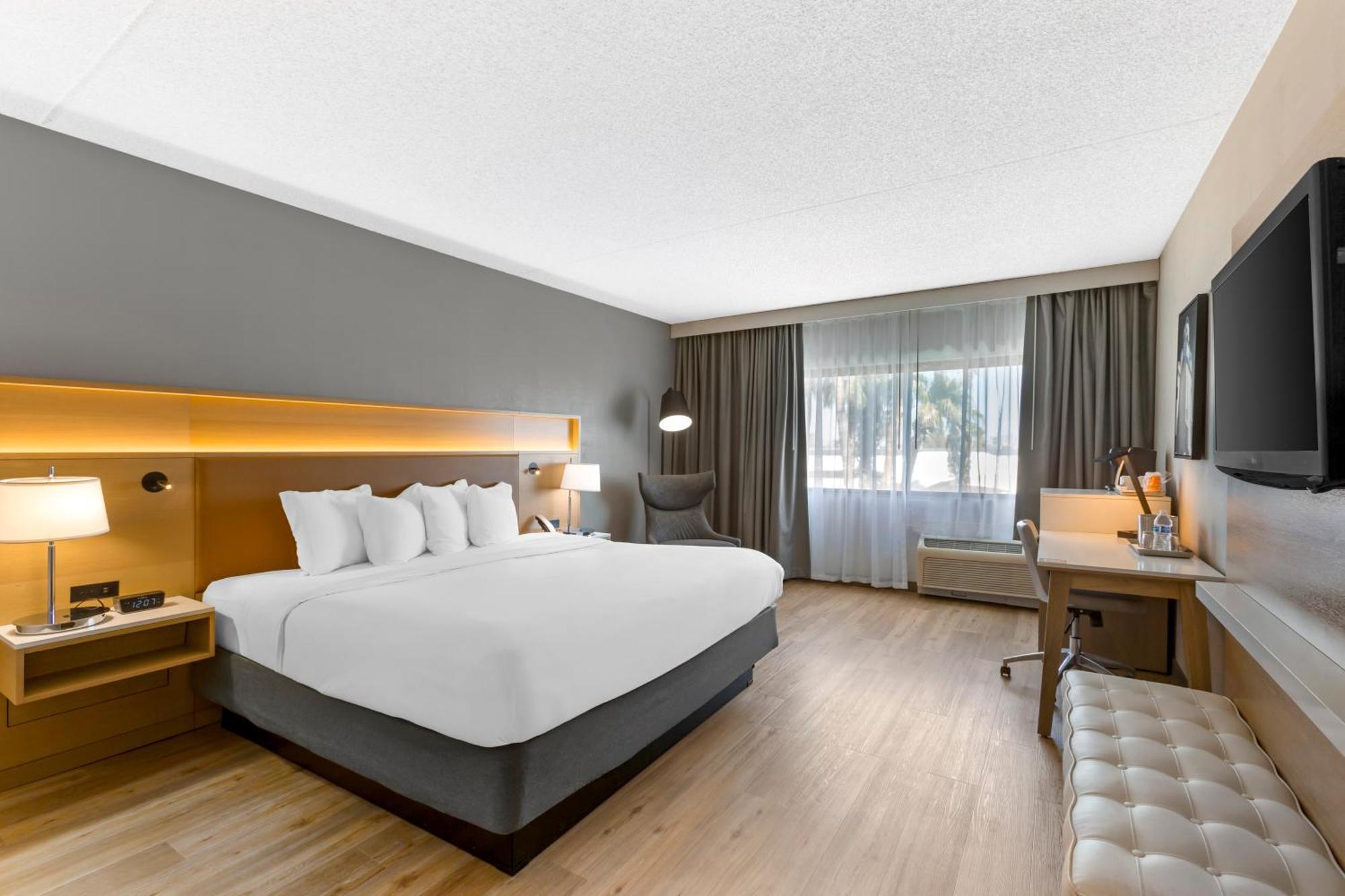 Hotel Radisson 3*